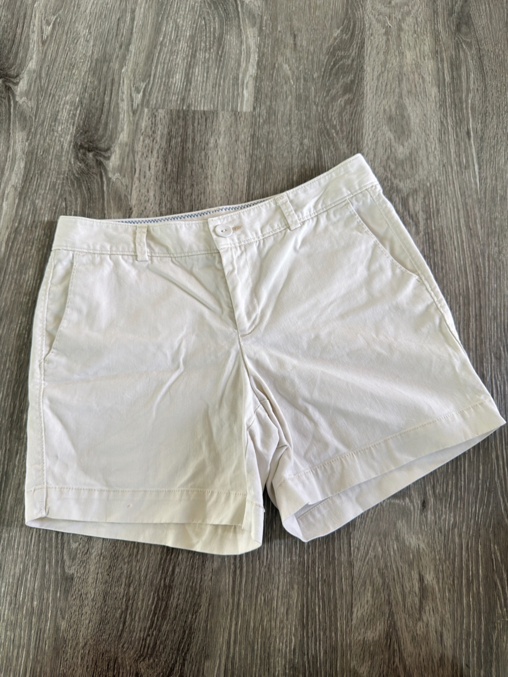 Dockers White Shorts with Navy Trim